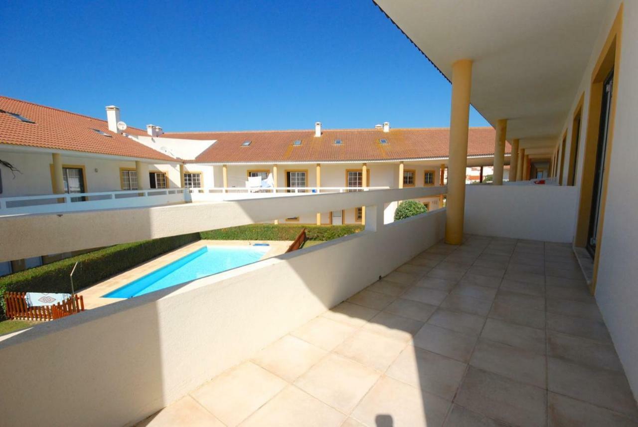 Casa Pedro - Baleal Beach, Balcony, Pool Extérieur photo